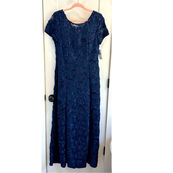 NWT Alex Evenings Navy Blue Evening Gown Size 12 - Picture 3 of 9